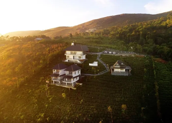 10 Degrees North By Avni Holidays