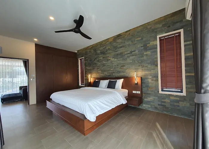 Siri Thai Lodges