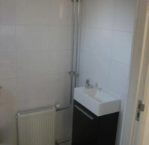 Modern Zomerhuis Voor 4 Personen