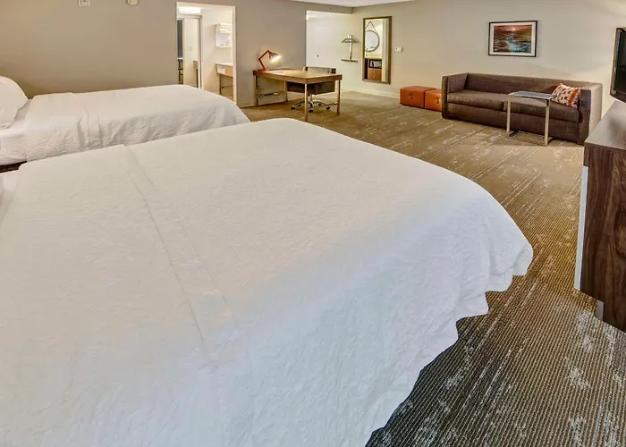 Hampton Inn&Suites Fort Myers Estero