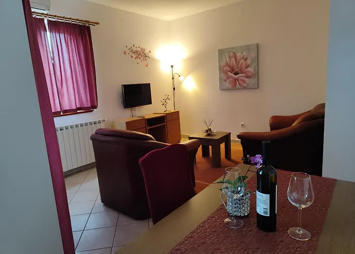 Family Apartments Suzi