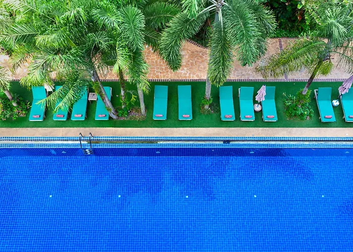 Thanthip Beach Resort Patong