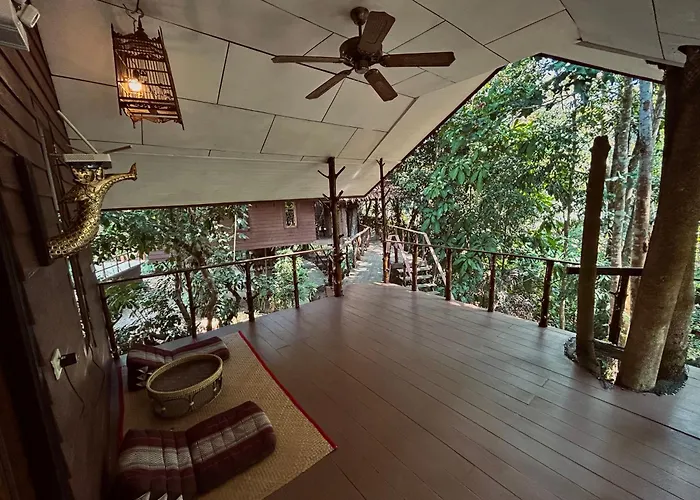 Khao Sok Paradise Resort