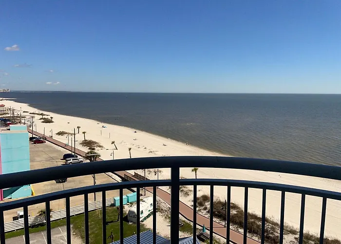 South Beach Biloxi Hotel & Suites