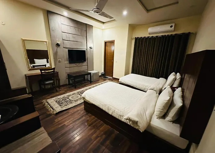 Shelton'S Rezidor Lahore