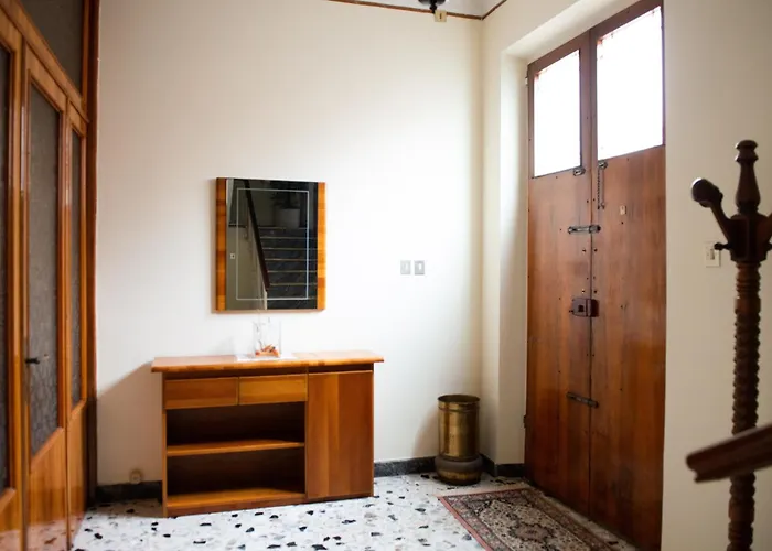 La Rosa Rooms & Holiday Home