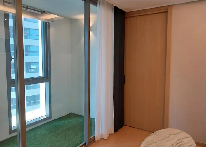The Solid Residence - Elbon The Stay By Haeundae