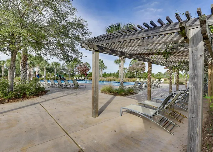 Walk To Beach & Pool: Windmark Beach Home!
