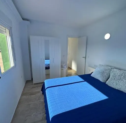 6Apartment With Sea Views