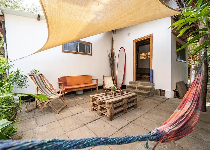 Twoten° Surf Home