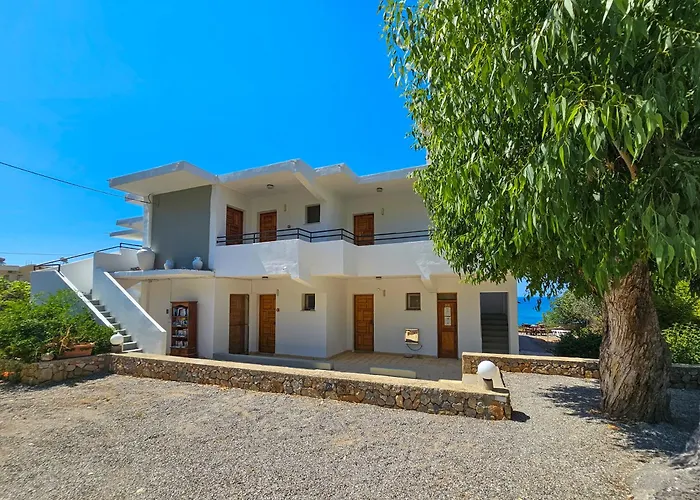 George Seaside Serviced Studios & Apartments