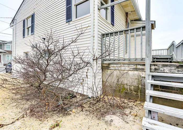 Beachfront Lavallette Home - 2 Mi To Casino Pier!
