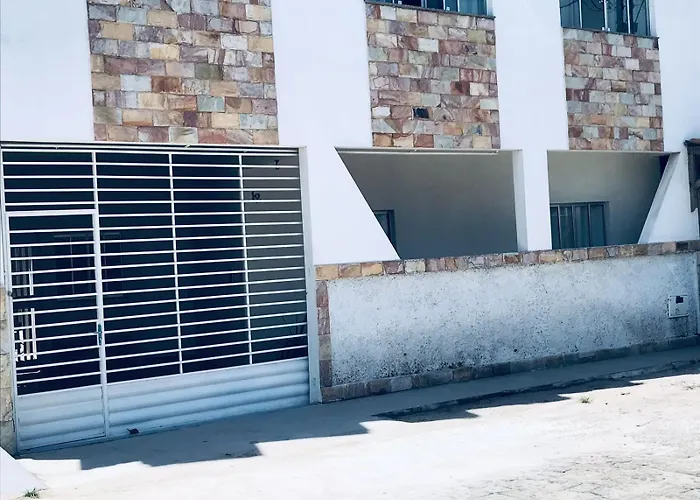 Casa na praia bem localizada