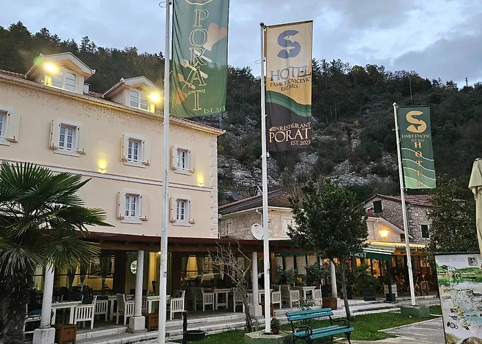 Hotel S Family Jovicevic