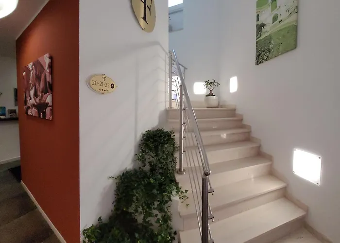 Palazzo Ferrucci Luxury Suites