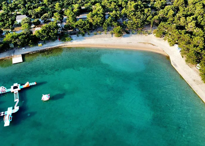 Jazine beach villas