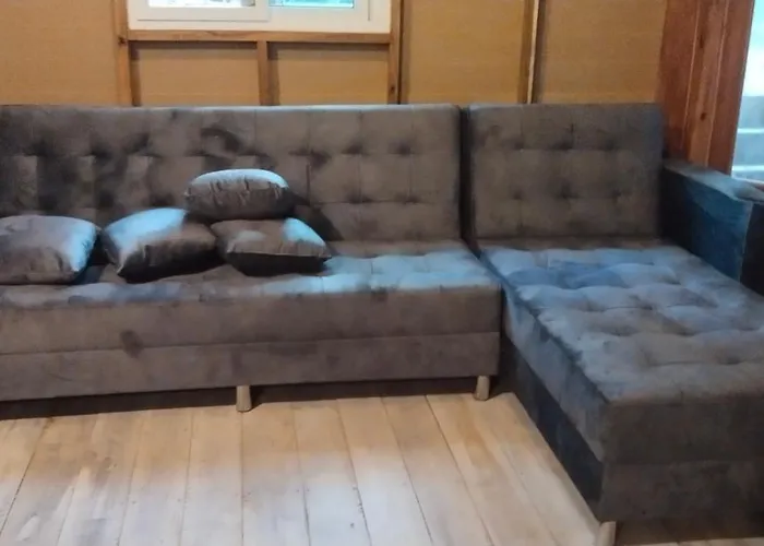 Lazy Hut