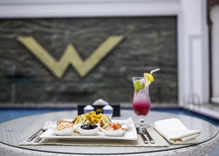 Wa Hotel