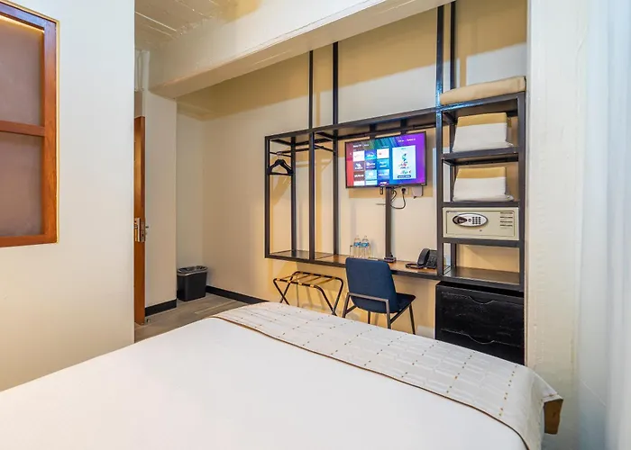 Joint Boutique Hotel
