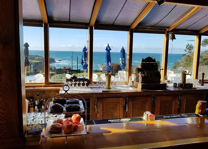Ocean Cove Lodge