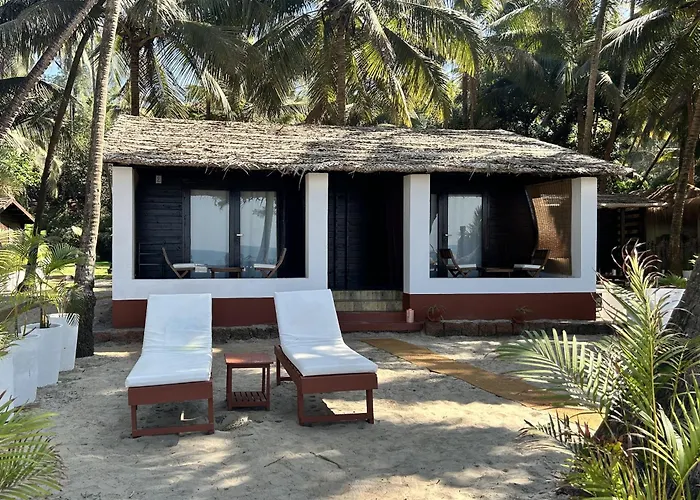 Mamagoa Beach Resort