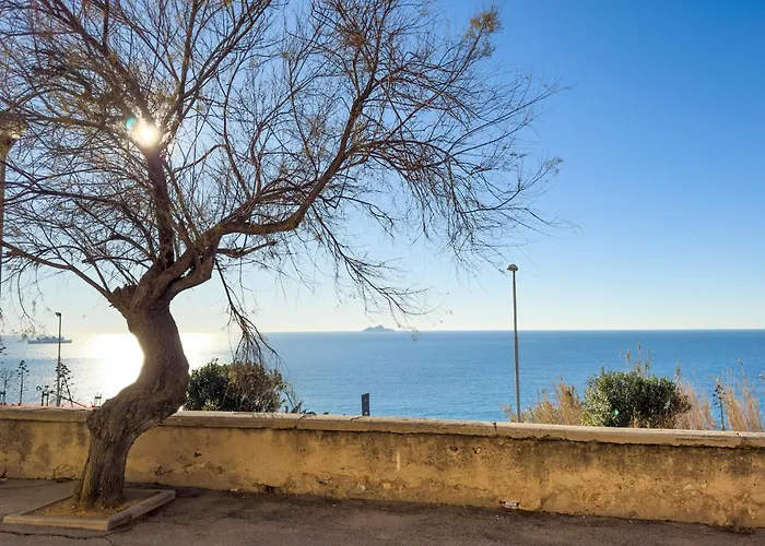 Bilocale vista Mare-Isola d'Elba al Castello di Piombino
