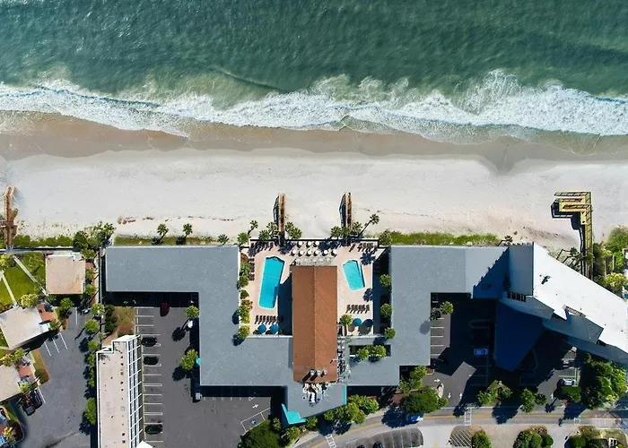 Beachy 5Th Floor Oceanfront Room