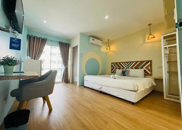 Castaway'S Hua Hin