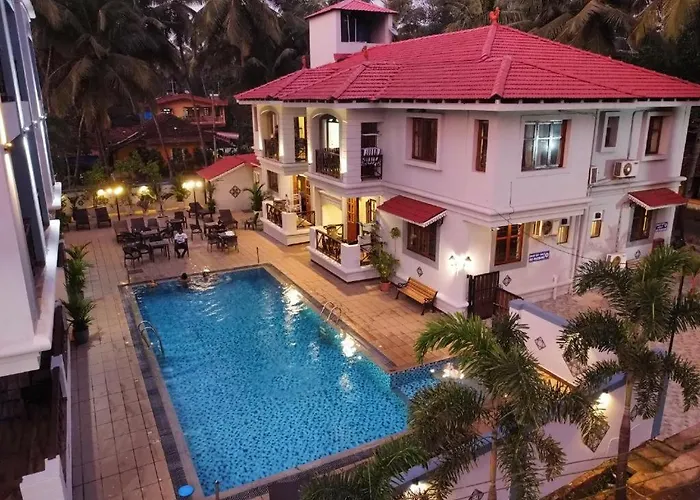 Coastal Suites Apart Hotel ---- 10 Minutes Walk To Beach