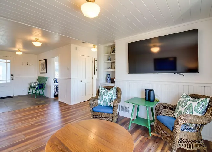 Scenic Bandon Vacation Rental W/ Beach Access!