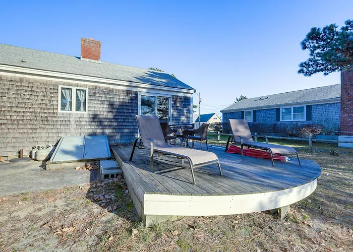 Private Dock: Fisherman'S Paradise On Bass River