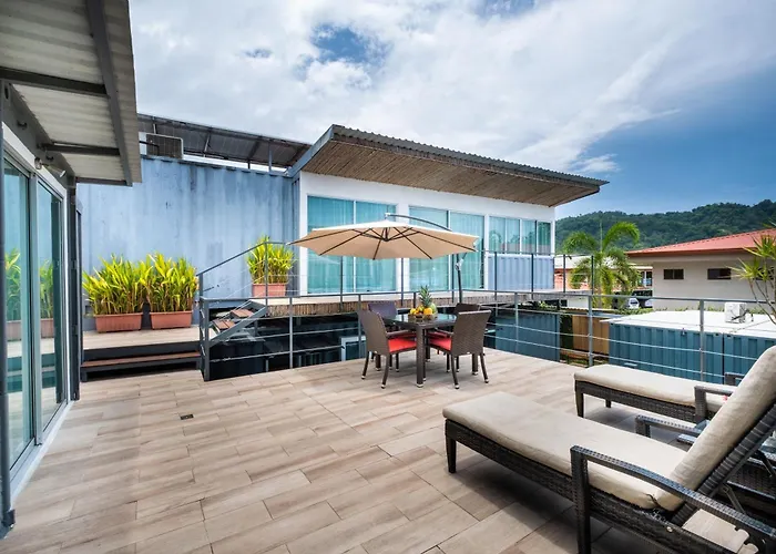 Hotel Bamboo