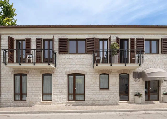 Marna Relais