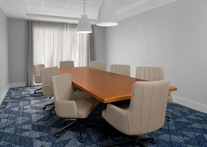 Courtyard By Marriott Charleston Summerville