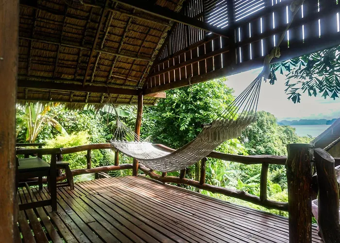 Tha Khao Bay View Bungalow