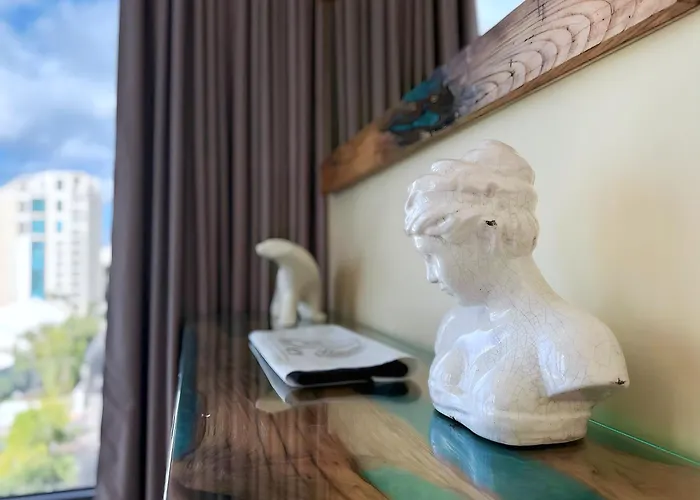 Mullet Bay Suites - Your Luxury Stay Awaits