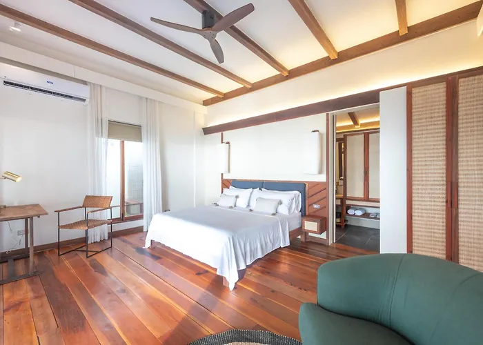L'Osteria Luxe Beachfront B&B