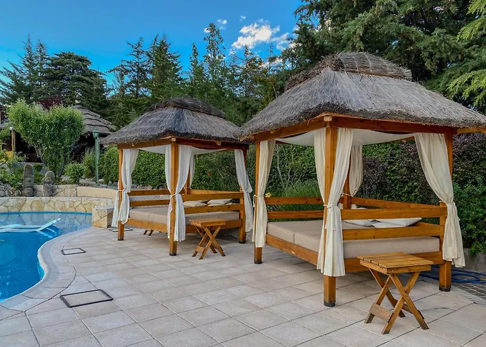 El Carmelo Mountain Lodge