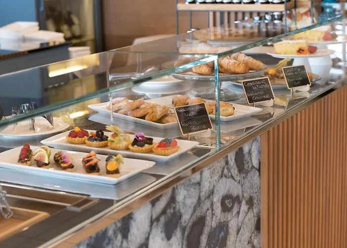 Kiss Beachfront Hotel&Restaurant