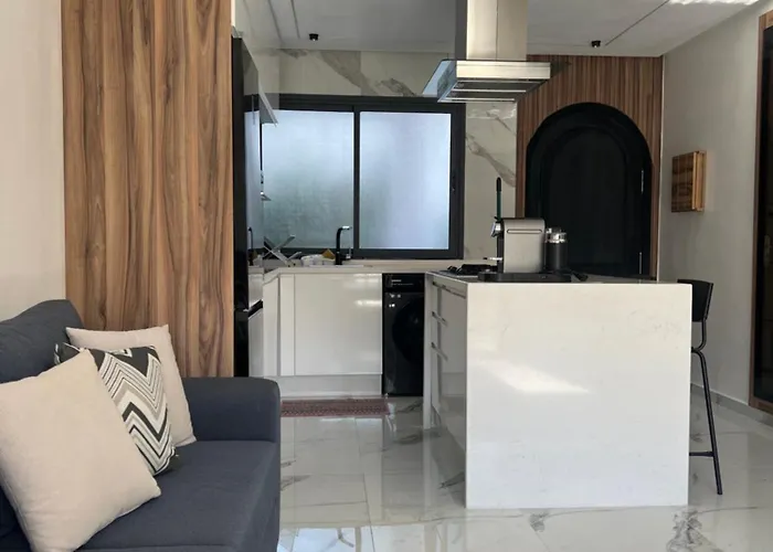Coin Confort 2 chambres de luxe avec piscine