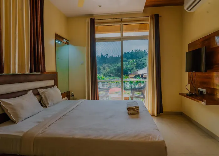 Hotel Oakwood Mahabaleshwar