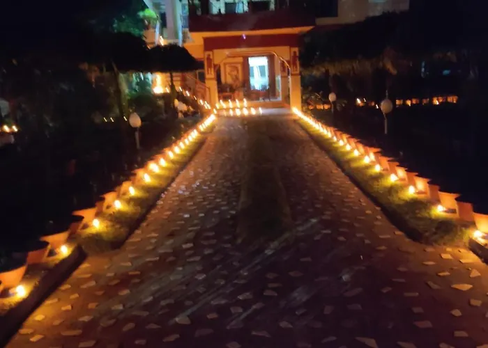 Rater Tara Diner Rabi Resort
