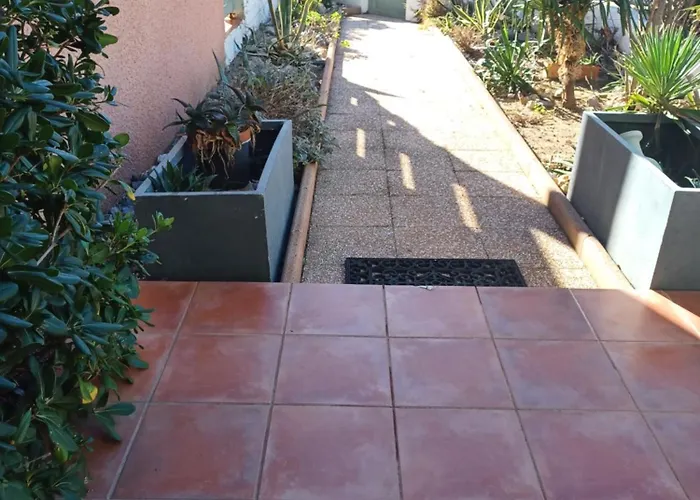 Charmante villa dans village naturiste