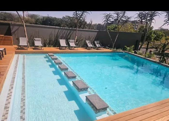 Umhlanga Flat Near Gateway Mall