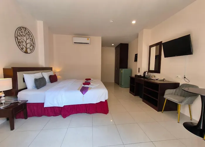 Seven Seas Hotel Patong Beach