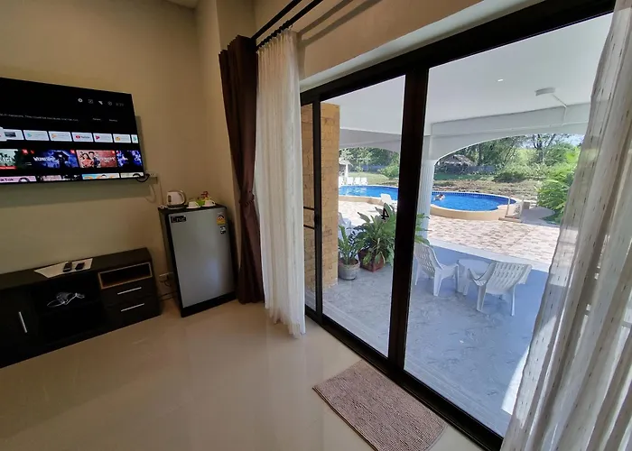 Bua Daeng Homestay Resort