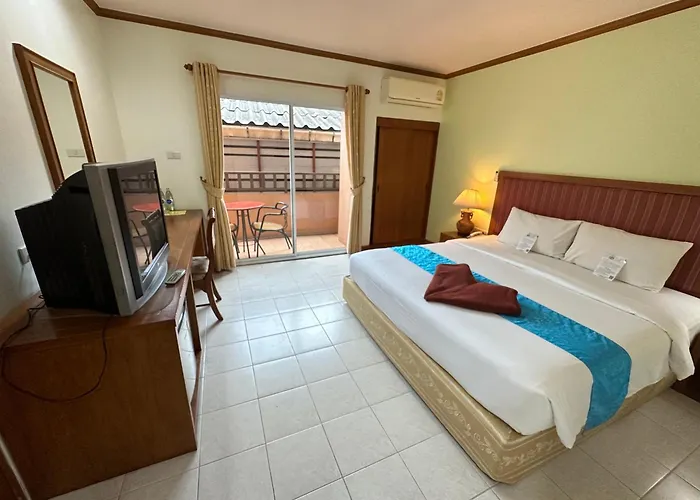 Thipurai Beach Hotel