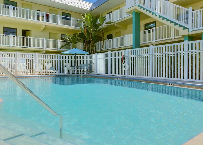 Tuckaway Shores Resort
