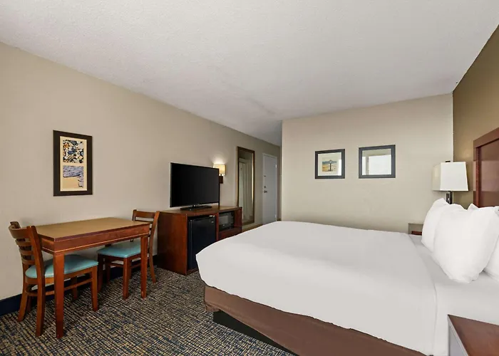 Comfort Inn On The Ocean