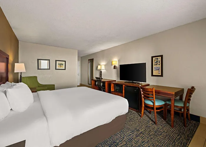 Comfort Inn On The Ocean